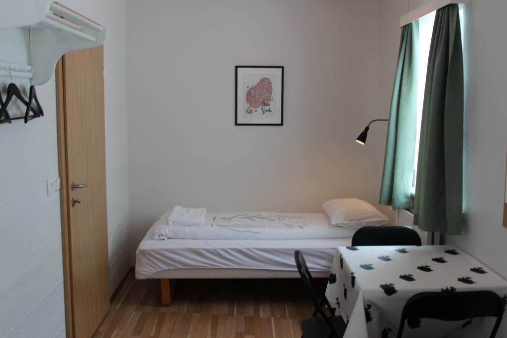 Lonsa Guesthouse Акурейри Екстериор снимка