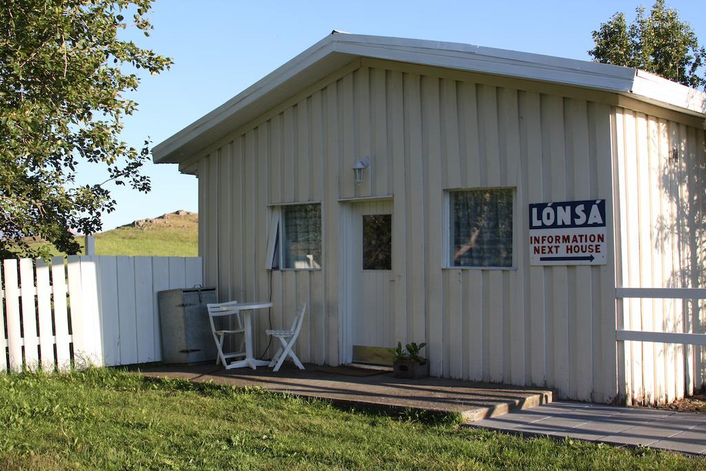 Lonsa Guesthouse Акурейри Екстериор снимка