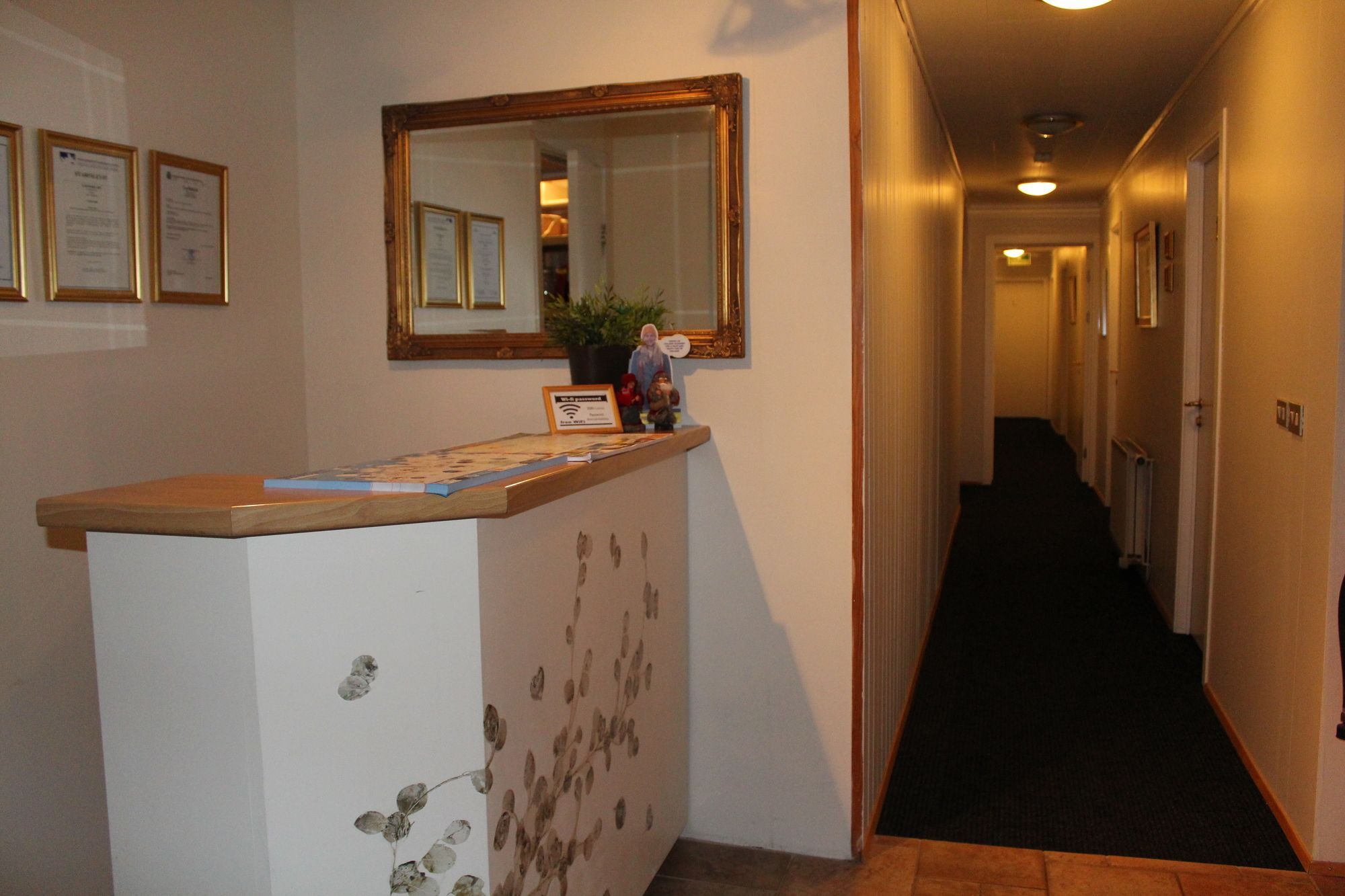 Lonsa Guesthouse Акурейри Екстериор снимка